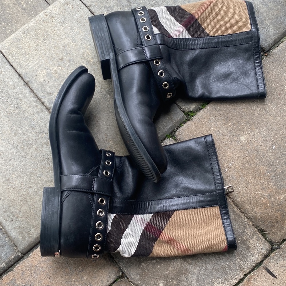 Burberry women's boots size 36 - Picture 14 of 15